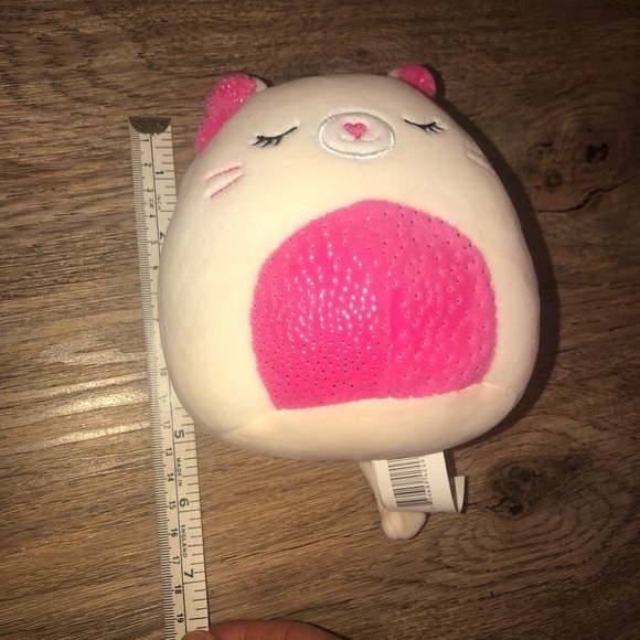 SQUISHMALLOWS Carmen The Cat Cream & Pink Colour 5” EUC No Name Tag - Picture 3 of 3